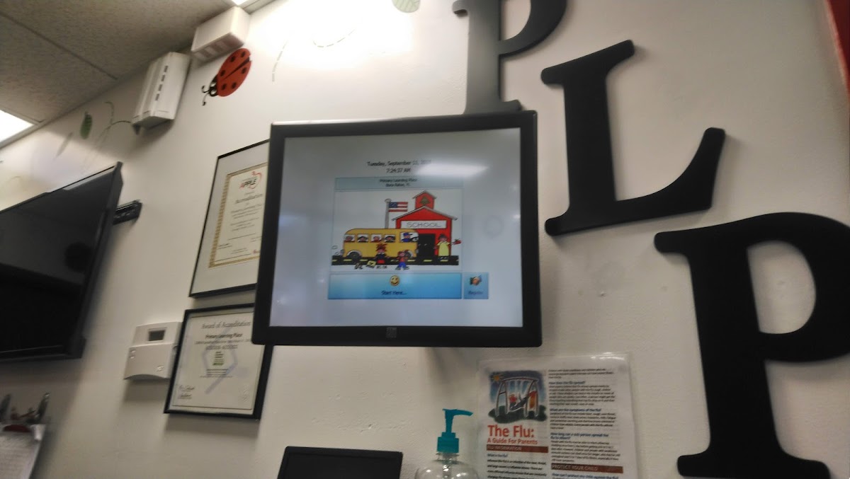 Photo by Tishiane Perto